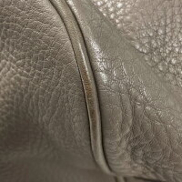 Prada logo Shoulder Bag greige leather - Picture 5 of 6
